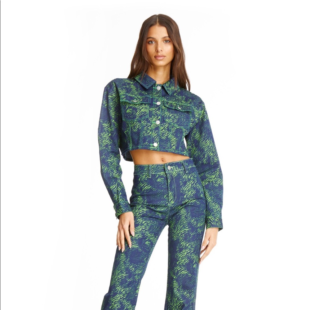 I.AM.GIA SINEAD CROPPED TIGER PRINT JACKET SMALL